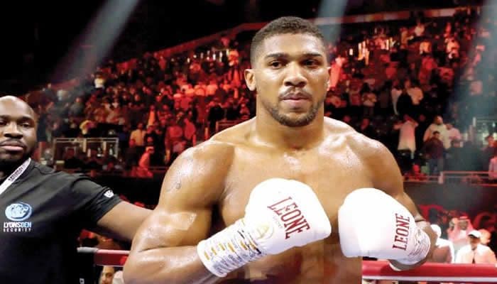 Anthony Joshua returns to gym, says it’s ‘mental strength therapy’