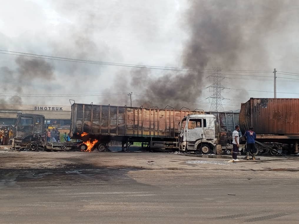 Lagos-Ibadan Expressway nightmare: Motorists stranded 24 hours after tanker explosion