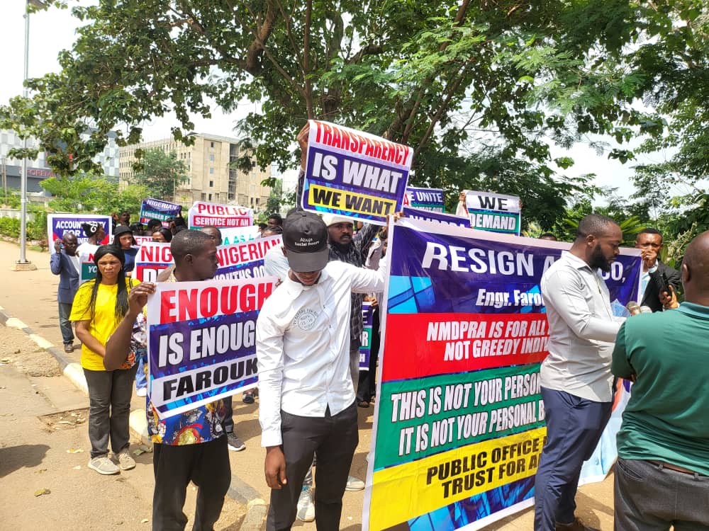 Lawyers protest at national assembly, demand sack of NMDPRA CEO over ‘abuse of office’