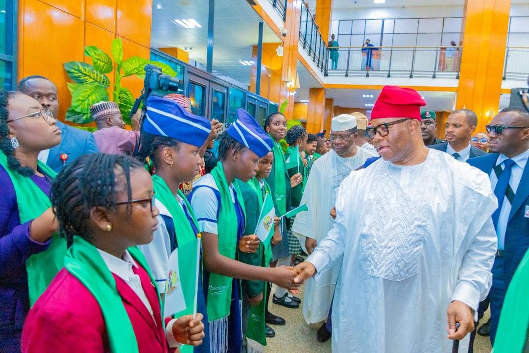 Akpabio ignites ambition of 536 students on Children’s Day