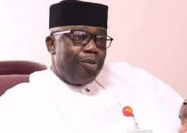 N20,000 monthly salary: Ondo Senator’s aide resigns