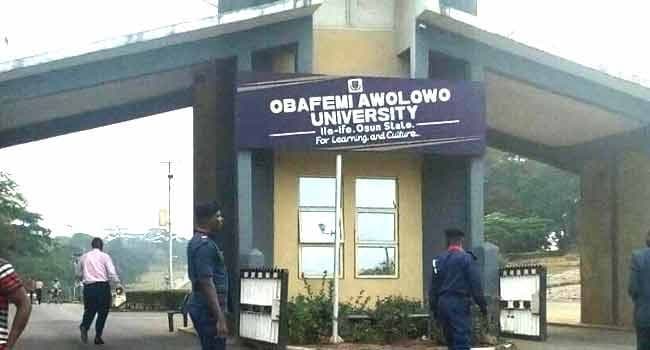 OAU: Long queues as students lament transportation challenges