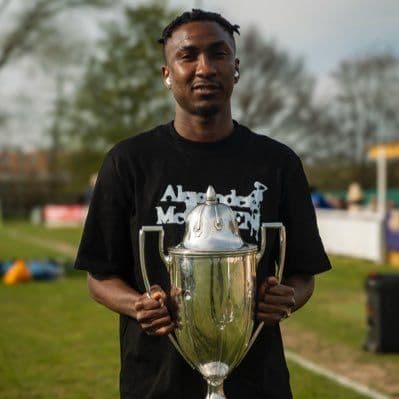 Sad! Nigerians mourn as late footballer’s widow, daughter arrive UK